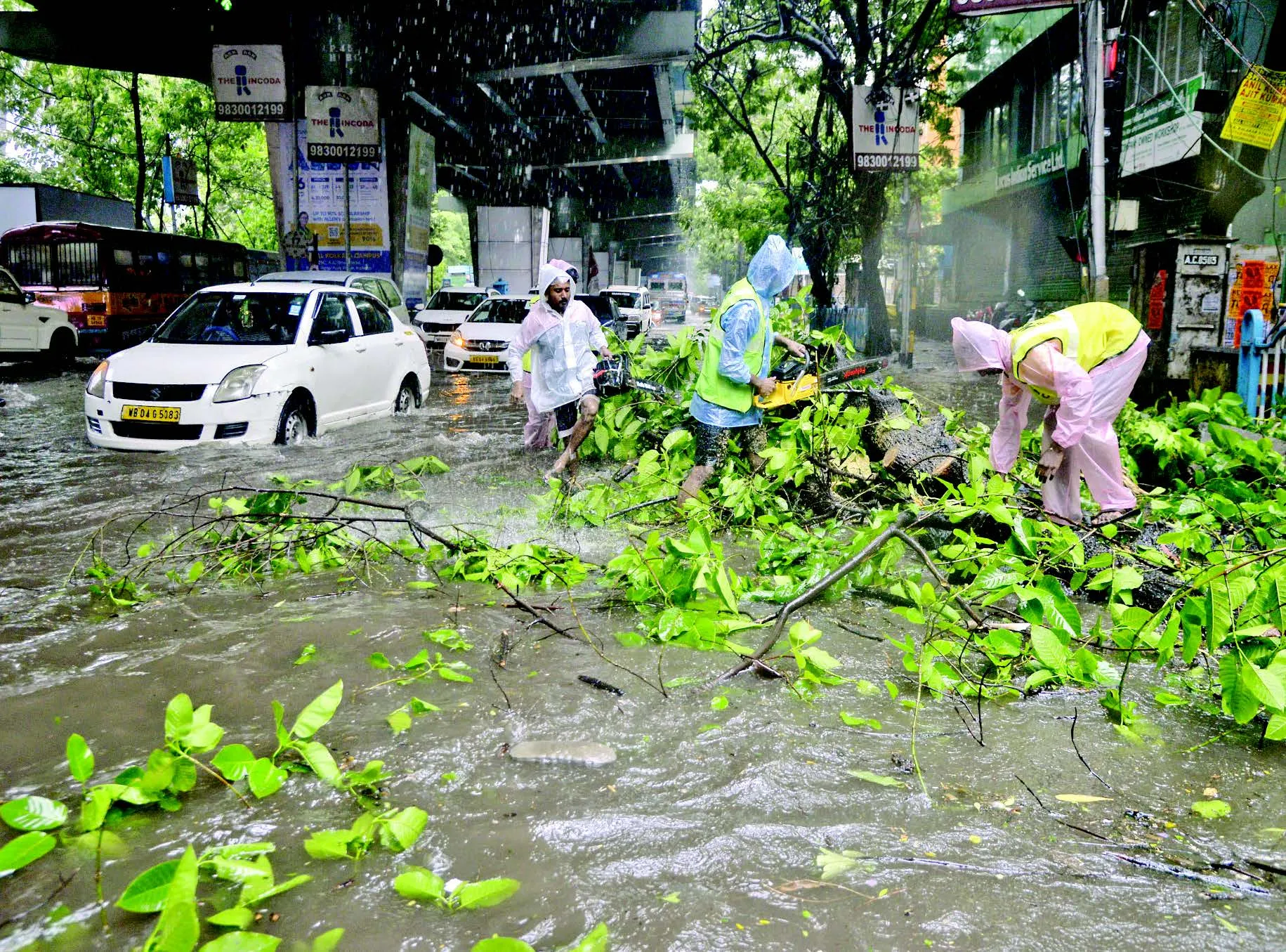 Cyclone Remal batters coastal regions, several structures destroyed ...